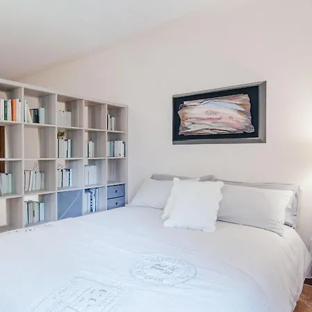 Apartment Crivelli Visconti By Myhomeincomo